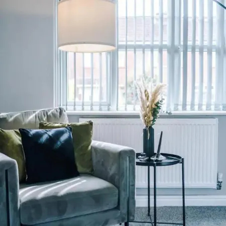 Вилла Lux 3 Bed 10 Mins From Centre - Parking & Netflix Манчестер Экстерьер фото