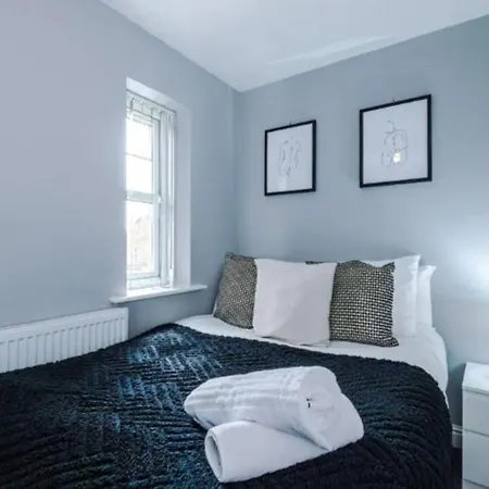 Вилла Lux 3 Bed 10 Mins From Centre - Parking & Netflix Манчестер Экстерьер фото