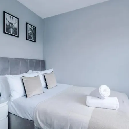 Вилла Lux 3 Bed 10 Mins From Centre - Parking & Netflix Манчестер Экстерьер фото