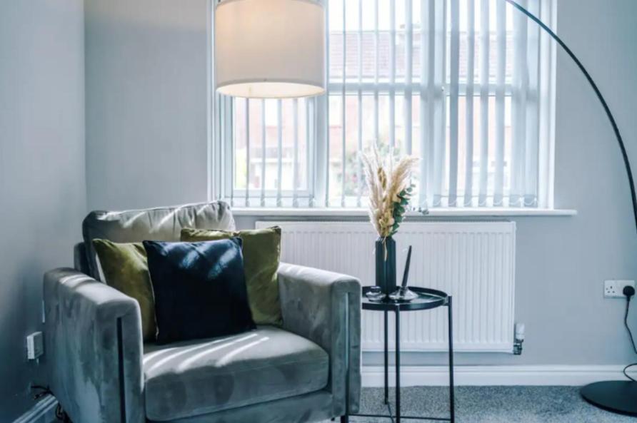 Holiday home Lux 3 Bed 10 Mins From Centre - Parking & Netflix Manchester